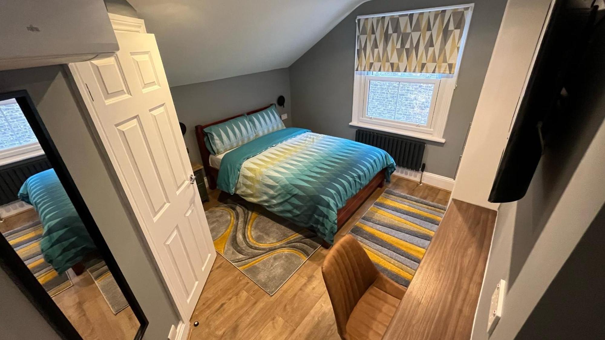 Charlotte Guest House London Bilik gambar