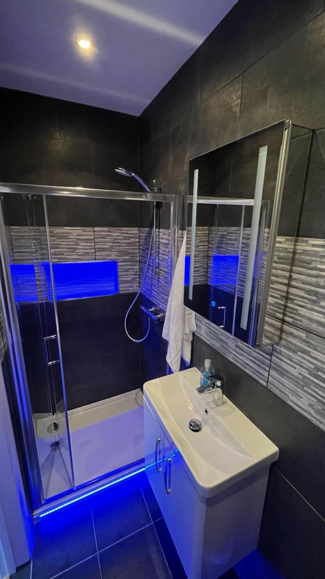 Charlotte Guest House London Bilik gambar